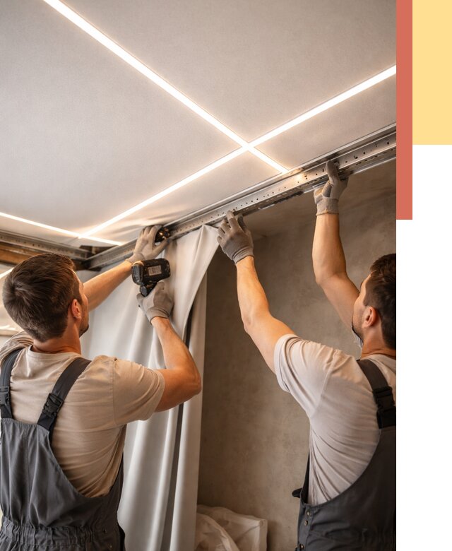 Монтаж натяжного потолка со световыми линиями в прохладном от 1300 руб. | ОТДЕЛОЧНИК-Прх